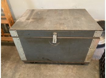 Large Heavy Tool Chest And Contents