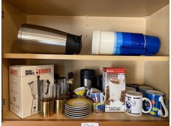 Coffee Lot - Kitchen