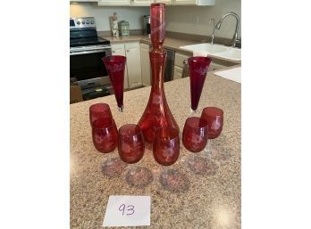 Red Glassware Lot (Lot 93)