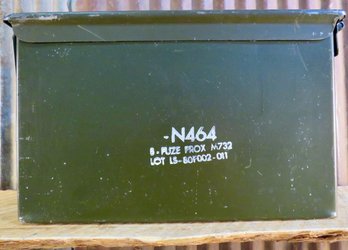 Vintage S.C.F N464 Ammo Box, Latching Ammo Box, Army Green
