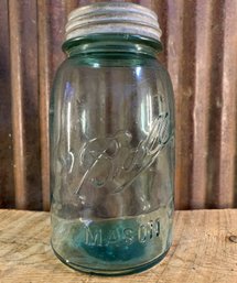 Vintage 1910-1923 Blue Perfect Mason Ball Jar, 1 Qt., Zinc Lid
