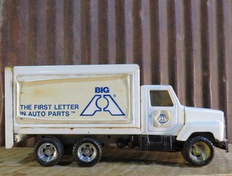 Vintage ERTL, International, B-Series, Big A Auto Parts Delivery Truck, No. 3336