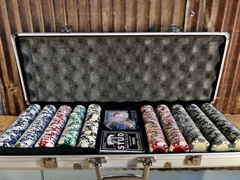 Poker Set In Case, Clay Chips, Complete Set