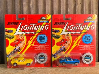 1995 Johnny Lightning, The Challengers, Custom Mustang, Blue & Yellow, NIP
