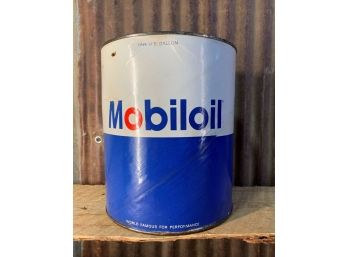 Mobile Oil Can