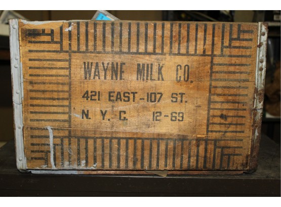 Manhattan Vintage Milk Box