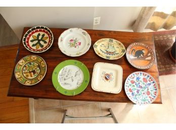 8 Decorative Plates