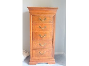 Thomasville Lingerie Chest W/Jewelry Holder