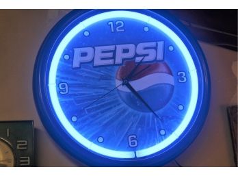 Neon Working Pepsi Clock 16' Round