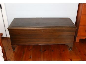 Hope Chest Cedar Lined With Top Tray