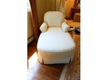 Ethan Allen Chaise Lounge ( Mover Available)