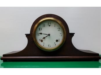 Vintage Sessions Mantel Wind-Up Clock