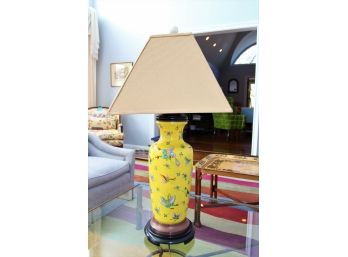 Hand Painted Chinese Porcelain Lamp