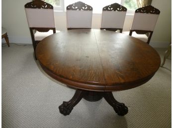 Tiger Oak Table With 5 Leaves & 4 Chairs