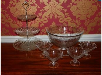 Triple Tear Server With Glass Bowl And 4 Individual Serving Dishes