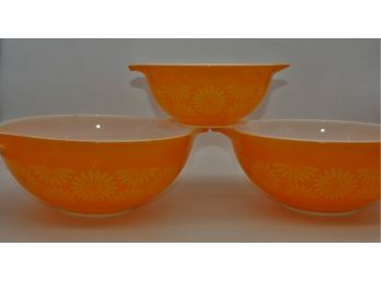 Pyrex Bowl Set Vintage