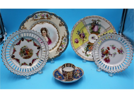 Collection Of Fine China                      Lot A