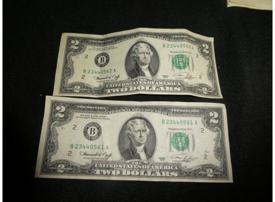 Pair Of $2 Dollar Bills *Shippable