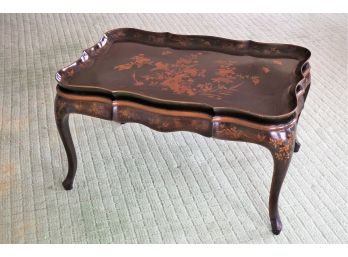 Lacquered Coffee Table With Removable Tray