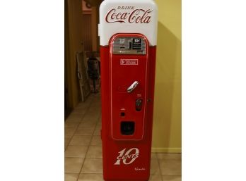 1950s Coca Cola Machine-model 44 - Working!!  For Small Bottles -Adorable!!!