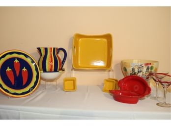 Colorful Kitchen Collection- Nice Condition
