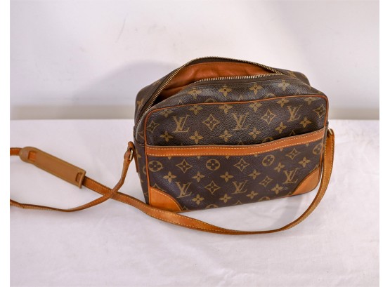 Authentic Louis Vuitton Crossbody Bag - Shippable