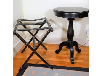 Luggage Rack & Round Table