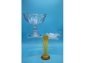 Vintage Trio Of Glass Pieces-shippable