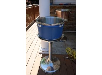 FRONTGATE Blue Stainless Ice Bucket