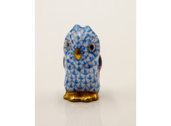 Vintage Herend Baby Owl - Blue Fishnet Pattern -shipping Available