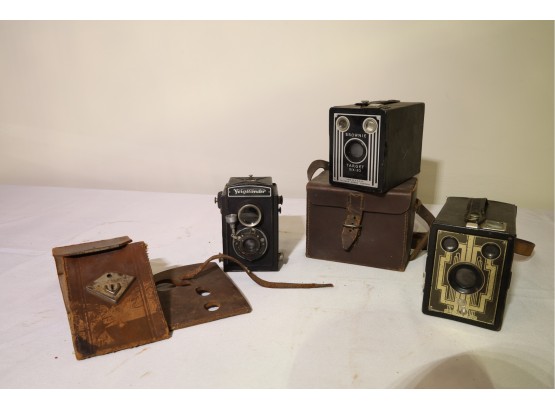 Trio Of Vintage Cameras-SHIPPABLE