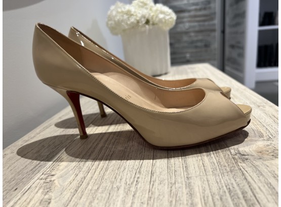 Christian Louboutin's 'New Very Prive' Pumps