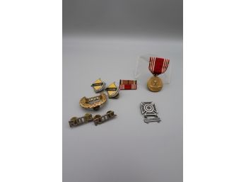 Collection Of Vintage Military Pins -Shippable