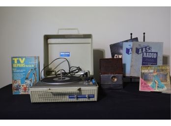 Early Electronics In The Home-record Player,radio And More