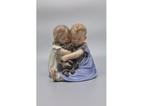 Dachshund And Children Figurine From Royal Copenhagen - Vintage -SHIPPABLE