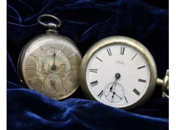 Set Of Two Pocket Watches -shippable