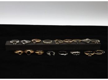 43.66 Grams Ready To Set Collection Of 18 - 14K Gold Rings -shippable