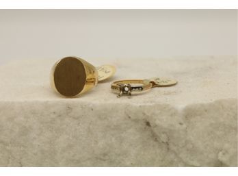 9.4 Grams Pair Of 14kt. Yellow Gold Vintage Rings -shippable
