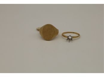 17.2 Grams Vintage Pair Of 14kt. Yellow Gold Rings -shippable
