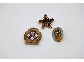 Vintage Collection Of 14Kt. Gold  Pins With Enamel - Shippable