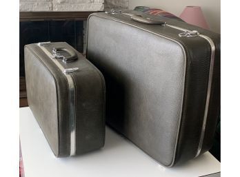 Vintage Luggage Set With Locks