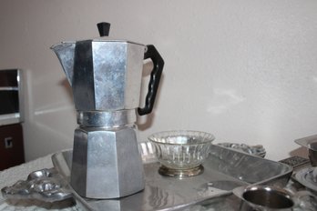 Vintage Coffee Percolator & Kitchen Metalware