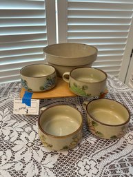 Fort Dodge Stoneware Mixing Bowl And Soup Bowls
