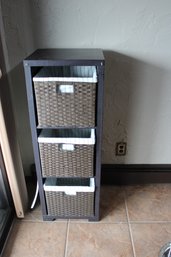 3 Cubby Shelf With Baskets