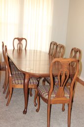 Dining Table With 2 Leaves And 8 Chairs