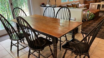 Vermont Craftsman Country Farm Table And Chairs