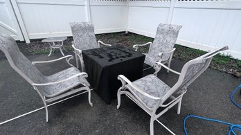 Patio Chairs Lot Of 4!