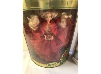 Barbie Holiday Barbie And Special Edition Lot Of 2