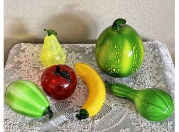 (6) Vintage Hand Blown Murano Art Glass Fruits And Vegetables & A Yellow Pair Trinket Jar
