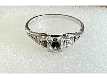 Antique 18K White Gold Ring With (4) Small Side Diamonds (center Stone Is Missing) Size 6 Weighs 1,7 Grams